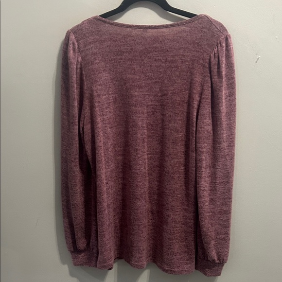 Chic Burgundy Women's Blouse - Picture 14 of 14